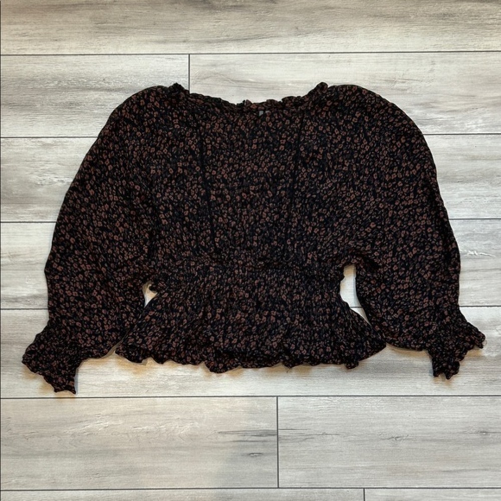 By Anthropologie balloon sleeve shirred top size XS